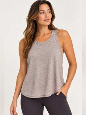 #1177 NWT SPANX SoftStretch Tank Coastal Fog Heather M